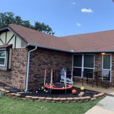 Soft-Wash-Roof-Cleaning-in-Choctaw-Ok 1